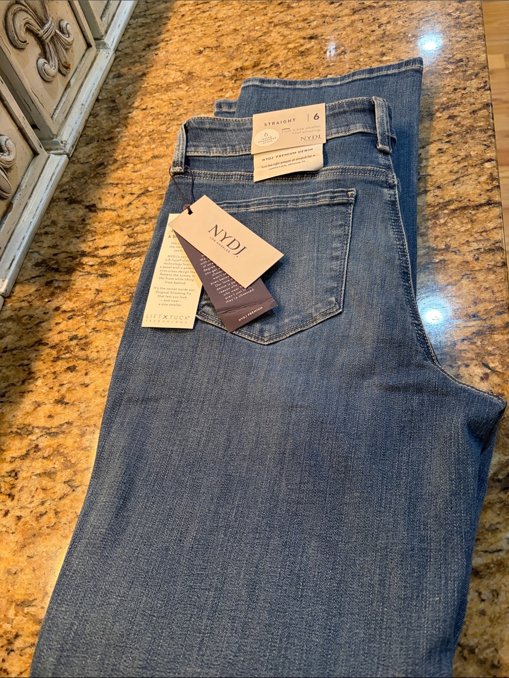 NYDJ Straight Leg Jeans in Medium Denim Blue